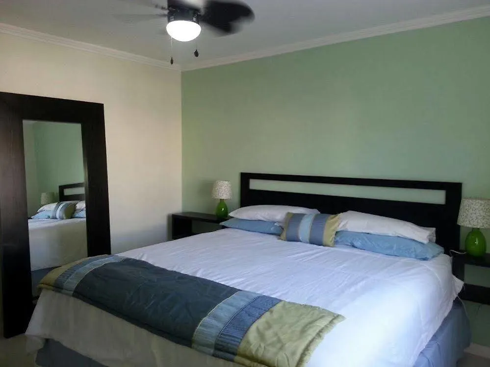 The Garden Guest Apartment Kingston
